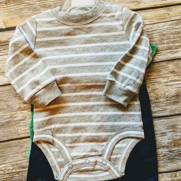 Carter's nwt bundle - Picture 5 of 8